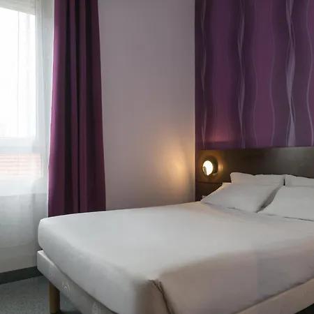Urban Style, Le Cheval Noir, Saint-etienne ホテル 3*