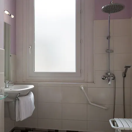 Urban Style, Le Cheval Noir, Saint-etienne Hotel