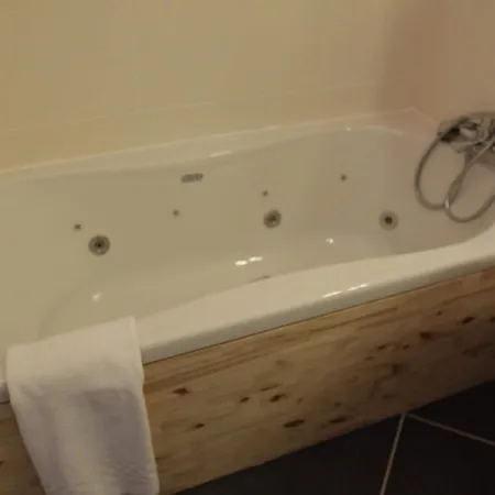 Urban Style, Le Cheval Noir, Saint-etienne ホテル