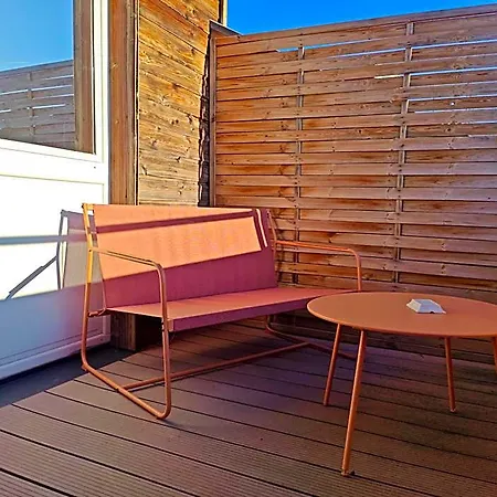 Urban Style, Le Cheval Noir, Saint-etienne Hotel 3*