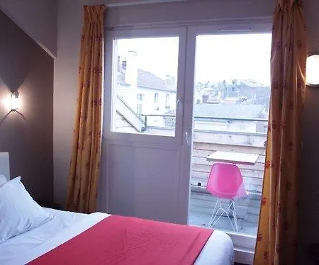 Hotel Urban Style, Le Cheval Noir, Saint-etienne 3*